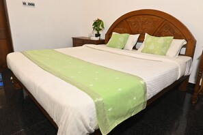 3 室のベッドルーム、ベッドシーツ