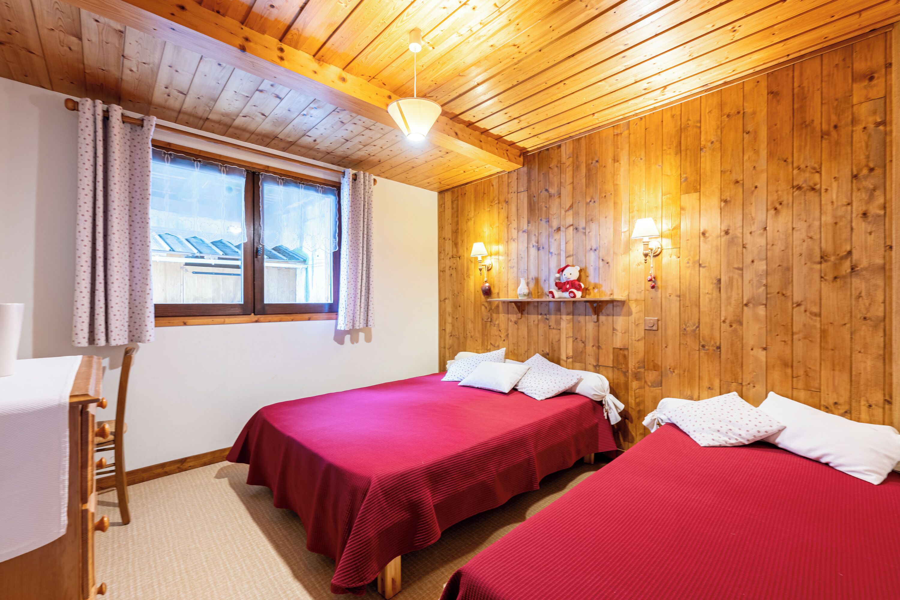 1 slaapkamer, een strijkplank/strijkijzer, gratis wifi