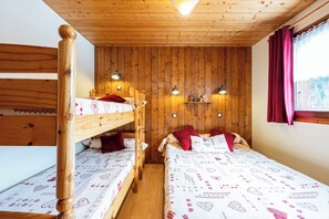 1 bedroom, iron/ironing board, free WiFi - Apartment 'Chardonneret' with Mountain View, Shared Terrace and Wi-Fi (La Giettaz)