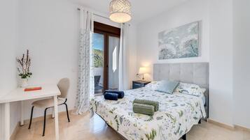 3 sovrum, strykjÀrn/strykbrÀda, gratis wi-fi och sÀngklÀder