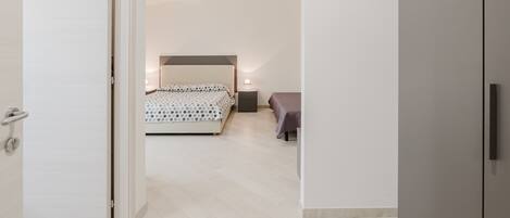 1 室のベッドルーム、WiFi (無料)、ベッドシーツ