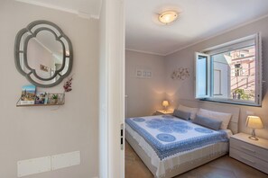 2 habitaciones, tabla de planchar con plancha y wifi gratis 