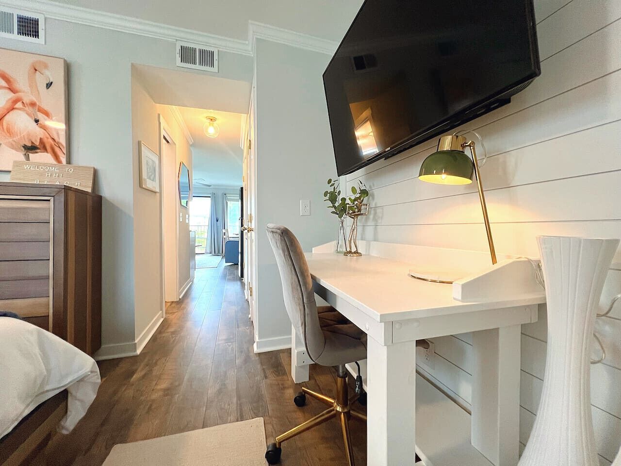 1 chambre, bureau, fer et planche à repasser, Wi-Fi gratuit