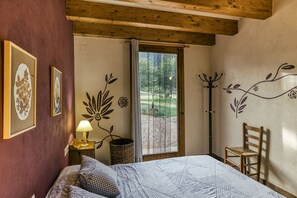 2 habitaciones, tabla de planchar con plancha y wifi gratis