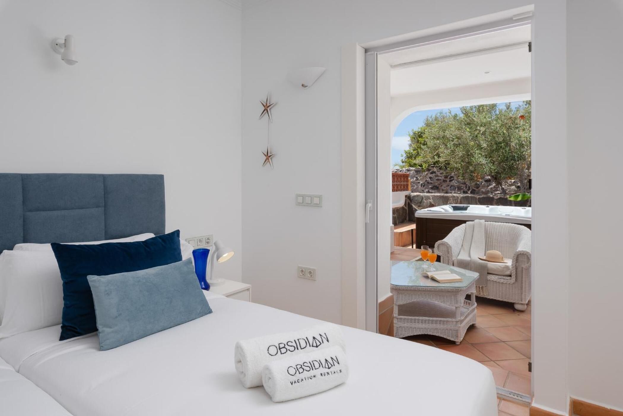 3 dormitorios, tabla de planchar con plancha, wifi gratis y ropa de cama