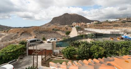 Holiday Home in El Roque with private pool and fiber optic Wi-Fi