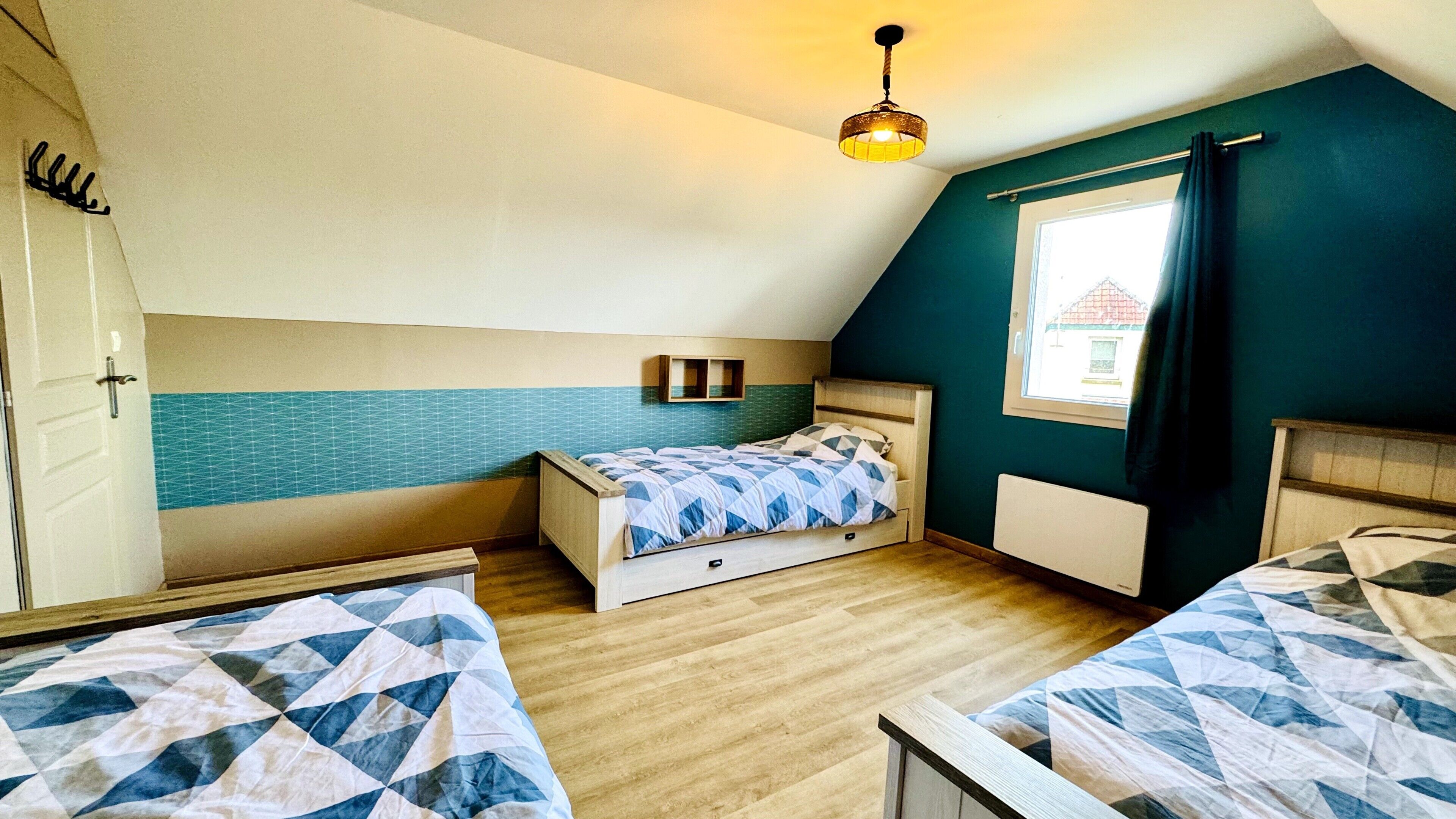 2 chambres, Wi-Fi gratuit, draps fournis