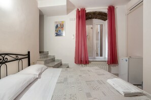 1 makuuhuone, ilmainen Wi-Fi, vuodevaatteet