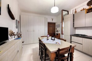 Dining - Apartment 'Casa Vacanze Da Rosa' (Iseo)