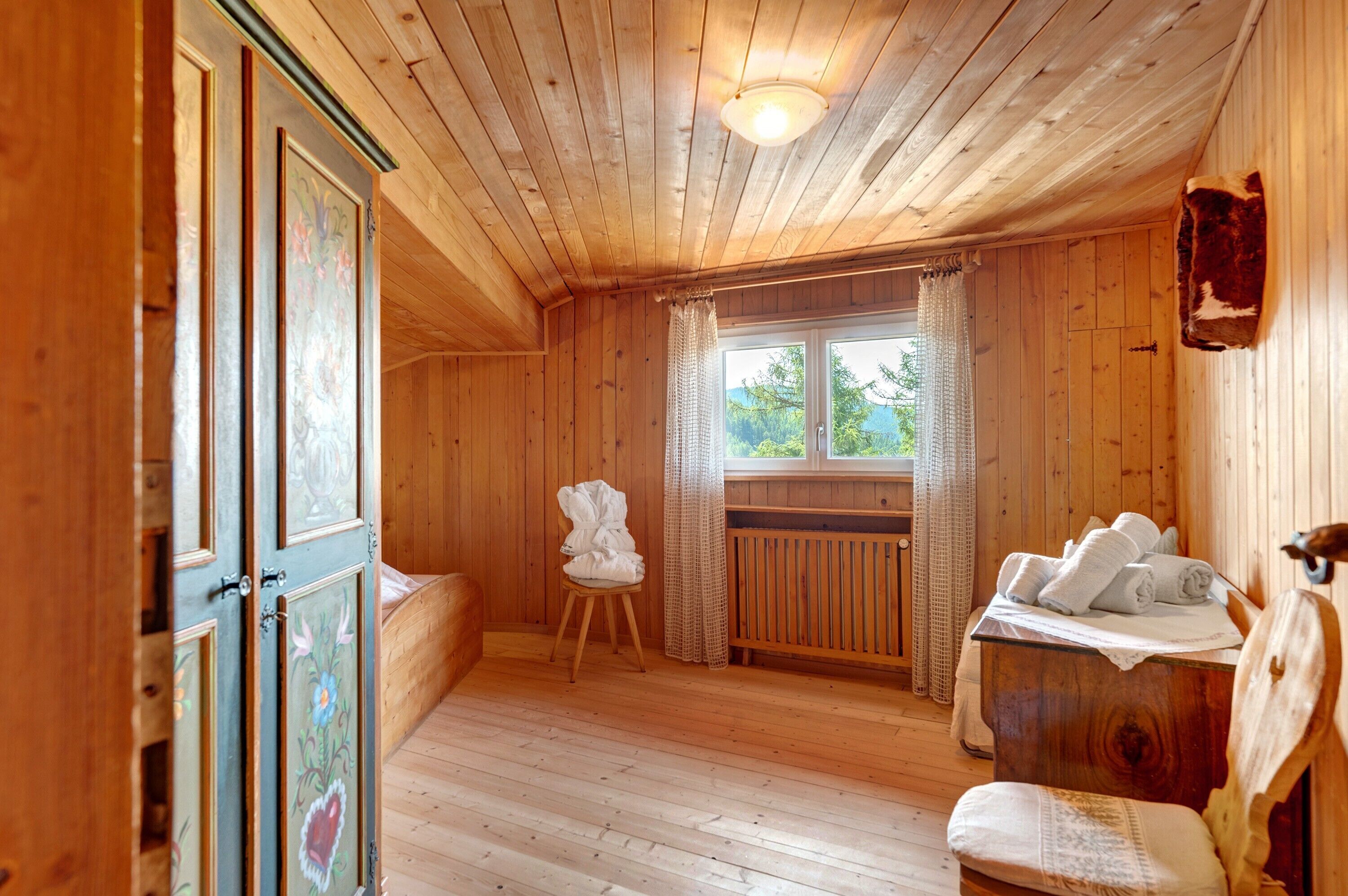 4 Schlafzimmer, Bügeleisen/Bügelbrett, kostenloses WLAN, Bettwäsche