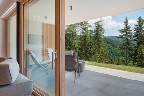 Interior - Apartment 'Lodge Larix' with Mountain View, Private Terrace and Wi-Fi (Avelengo)