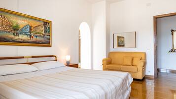 4 camere, Wi-Fi gratuito, lenzuola