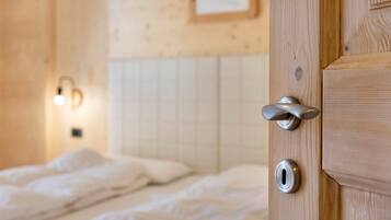 2 habitaciones, wifi gratis y ropa de cama