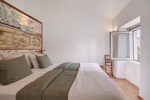 2 habitaciones, tabla de planchar con plancha y wifi gratis 