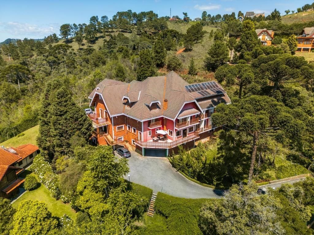 Fachada da propriedade