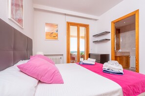 5 Schlafzimmer, Bügeleisen/Bügelbrett, kostenloses WLAN, Bettwäsche