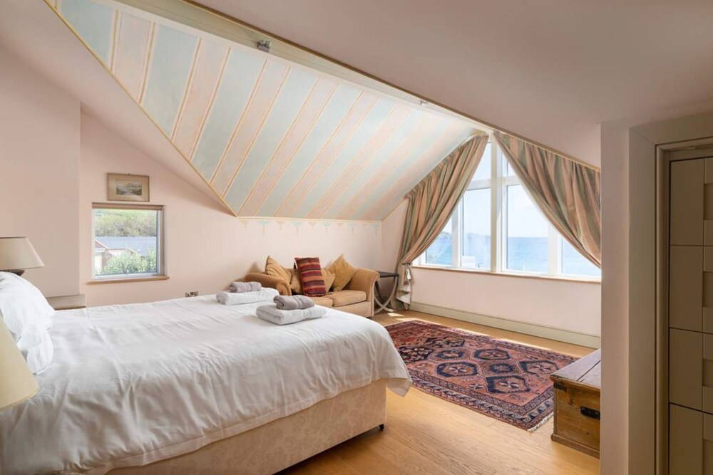 Private Cliff top Retreat by Perranuthnoe Beach Perranuthnoe Vrbo