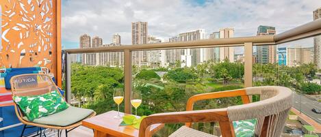 Studio Tiêu chuẩn, 1 giường cỡ queen và sofa giường, quang cảnh công viên | Hiên