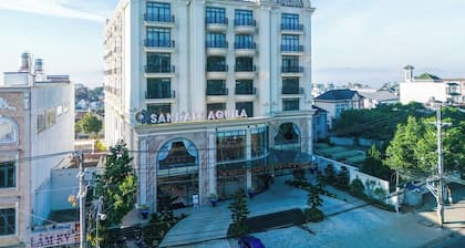 SANDALS AQUILA