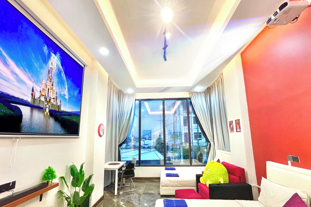 Kamar Quadruple Khas, pemandangan kota | Meja kerja dan Wi-Fi gratis