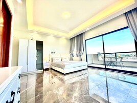 Escritorio y wifi gratis