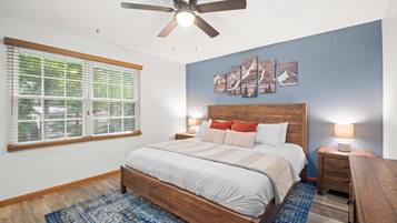 4 多间卧室、办公桌、熨斗/熨衣板、WiFi