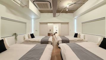 2 多间卧室、熨斗/熨衣板、WiFi、床单