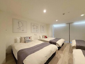 2 habitaciones, tabla de planchar con plancha, wifi y ropa de cama 