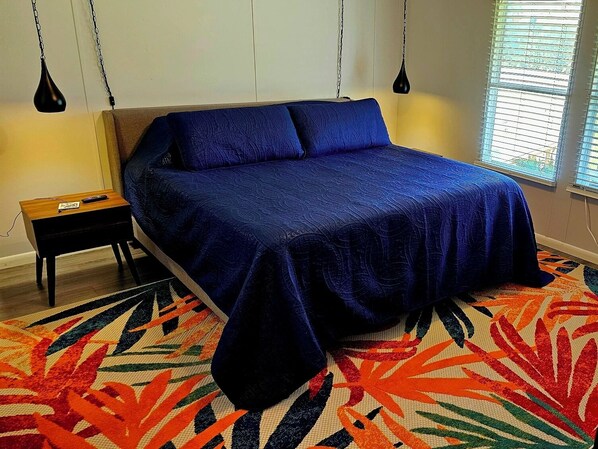 3 bedrooms, in-room safe, iron/ironing board, free WiFi