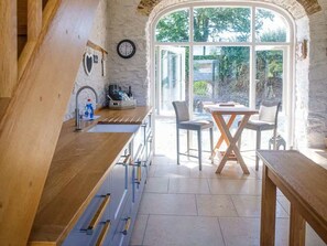 Imagen sin descripción, 3 de 25, botón