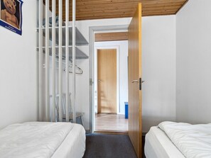 3 bedrooms, WiFi