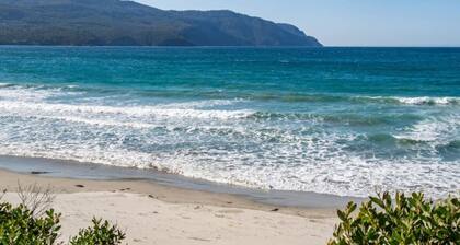 High View House - Pirates Bay Views