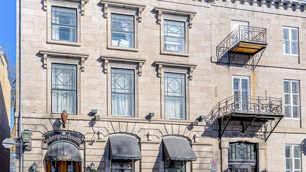 Exterior - Parliament Views | Historic Stone Apartment in Old Quebec (Québec)