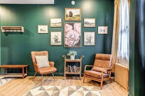 Interior - Majestic Designer Apartment | Luxury in the Heart of Old Quebec (Québec)
