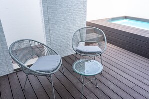 Grandioso Okinawa Pool Villa Onna 8D | Room amenity