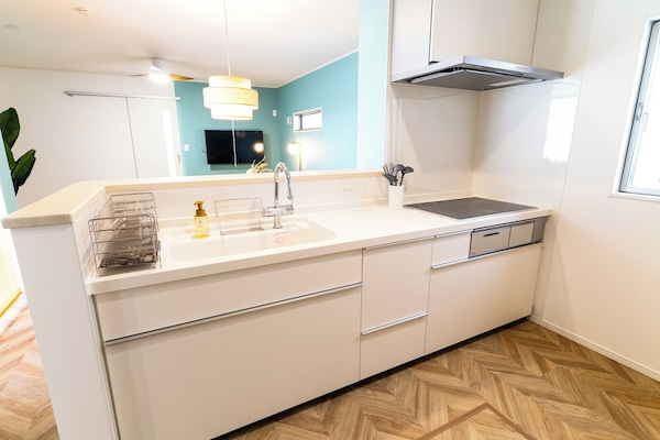 Villa, eigener Pool (8A) | Eigene Küche | Großer Kühlschrank, Mikrowelle, Herdplatte, Toaster