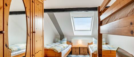 3 dormitorios, wifi gratis, ropa de cama