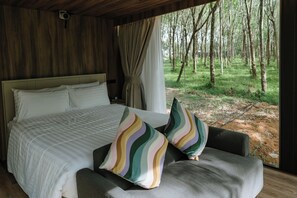 低刺激性寝具、WiFi (無料)