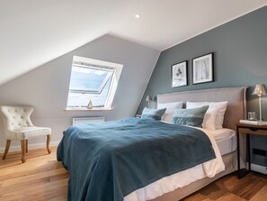 2 bedrooms, free WiFi, bed sheets - Apartment 'Wellness-Appartement Waterkant' with Sea View, Shared Garden and Wi-Fi (Glücksburg (Ostsee))