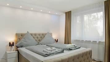 1 bedroom, iron/ironing board, free WiFi, bed sheets