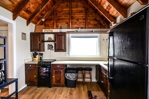 Mikrobølgeovn, ovn, kogeplade, kaffe-/temaskine