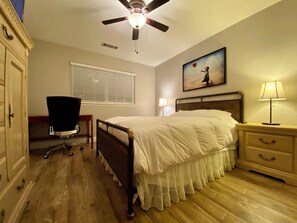 3 Schlafzimmer, Bügeleisen/Bügelbrett, WLAN, Bettwäsche