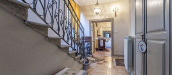 Wonderful private villa for 6 guests with WIFI, hot tub, TV, balcony and panoramic view