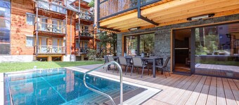 Appealing apartment with pool (No Deposit)
