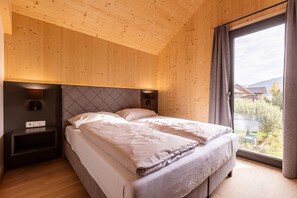 4 bedrooms, free WiFi - Attractive holiday home with pool (No Deposit) (Sankt Georgen am Kreischberg)