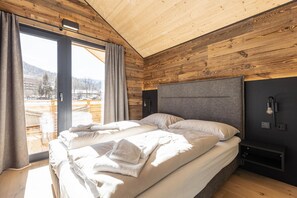 4 bedrooms, free WiFi