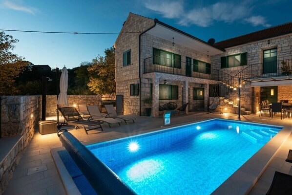 Pool - Villa Didovi Snovi Lišane (LIŠANE OSTROVICKE)