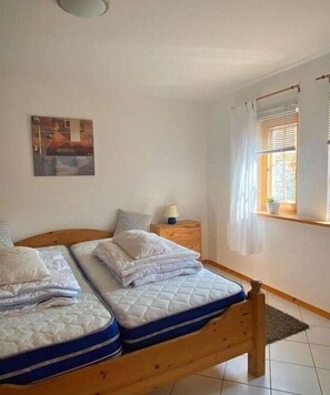 2 chambres, accès au Wi-Fi (inclus)