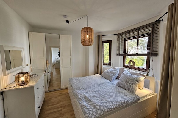3 bedrooms