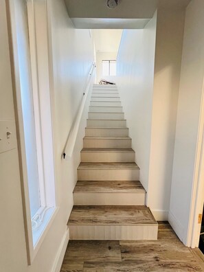 Interior - East Beach Retreat in Santa Barbara (Santa Barbara)